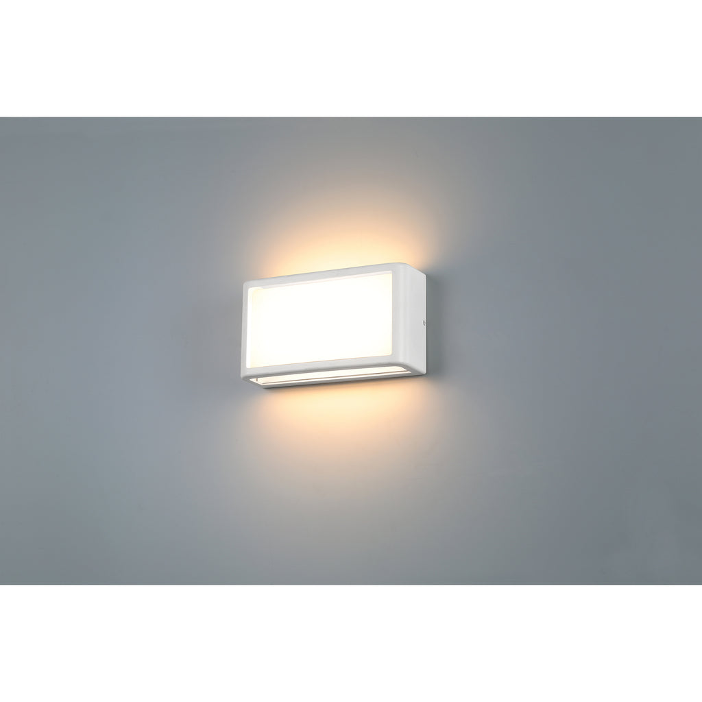 Malibu Outdoor LED Wall Mount, White