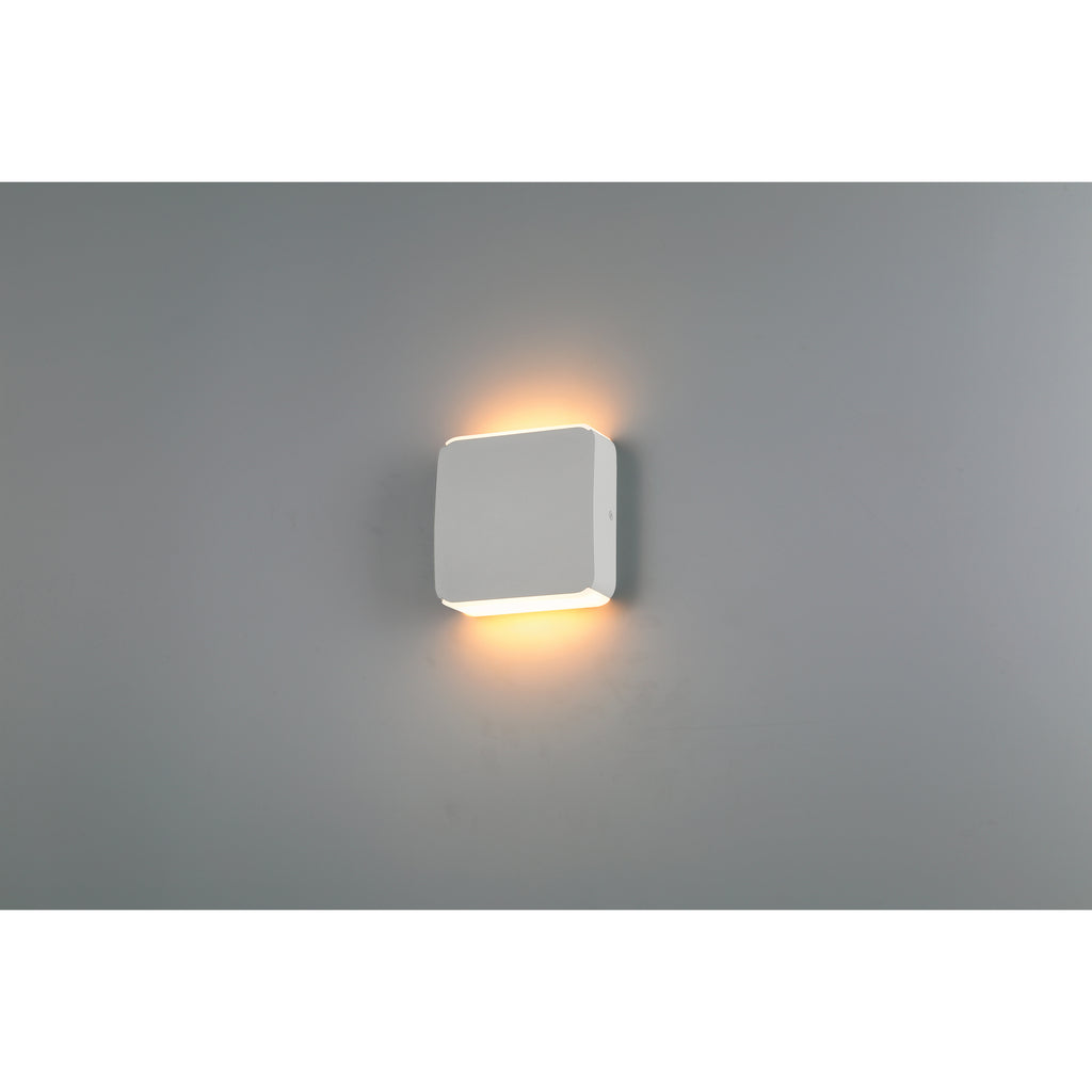 Newport Bi-Directional Outdoor LED Wall Mount, Satin